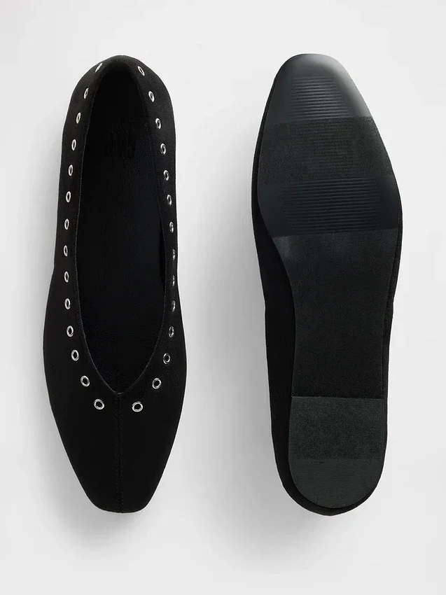 Vegane Ballerinas aus Wildleder