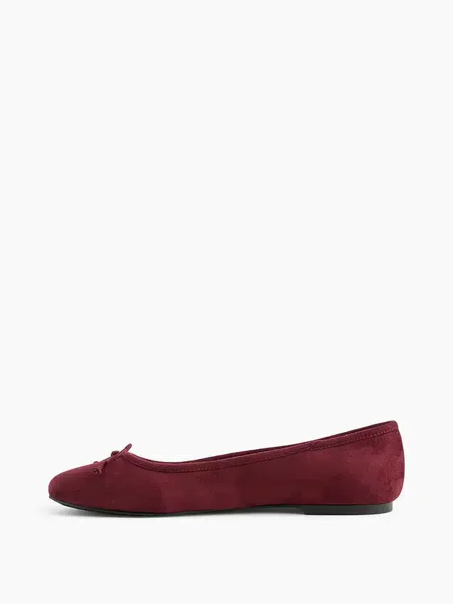 Vegane Ballerinas aus Wildleder