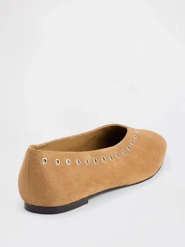 Vegane Ballerinas aus Wildleder