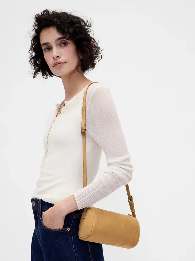 Vegane Barrel-Tasche aus Wildlederimitat