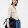 Vegane Bucket-Tasche aus Wildleder
