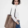 Vegane Bucket-Tasche aus Wildleder