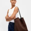 Vegane Bucket-Tasche aus Wildleder