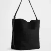 Vegane Bucket-Tasche aus Wildleder