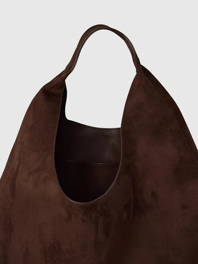 Vegane Slouchy-Tragetasche aus Wildlederimitat