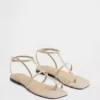 Vegane T-Riemchen-Sandalen aus Wildleder