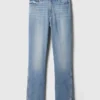 Vintage-Slim-Jeans mit mittlerer Leibhöhe und gespaltenem Saum