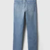 Vintage-Slim-Jeans mit mittlerer Leibhöhe und gespaltenem Saum