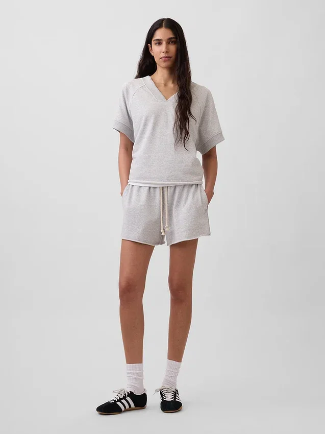 Vintagesoft Oversize-Sweatshirt mit V-Ausschnitt aus Frottee