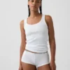 Weichster Shorty aus Bio-Stretch-Baumwolle mit Logo