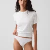 Weichster String aus Bio-Stretch-Baumwolle mit Spitzenbesatz