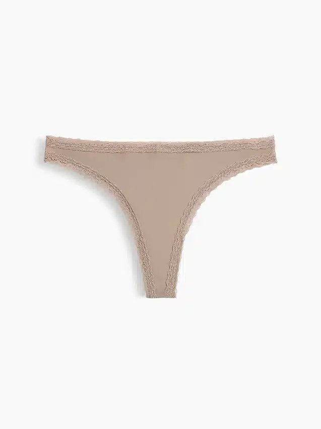 Weichster String aus Bio-Stretch-Baumwolle mit Spitzenbesatz