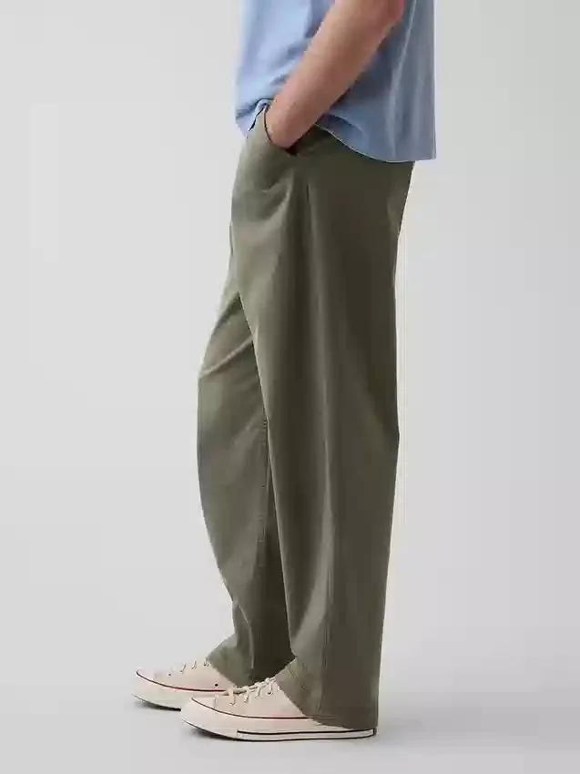 Weite Khakis